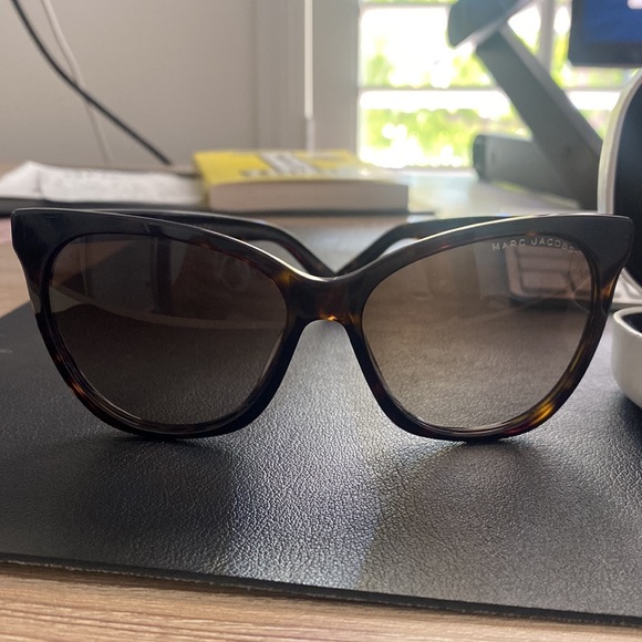Marc Jacobs Tortoise Sunglasses main image 4